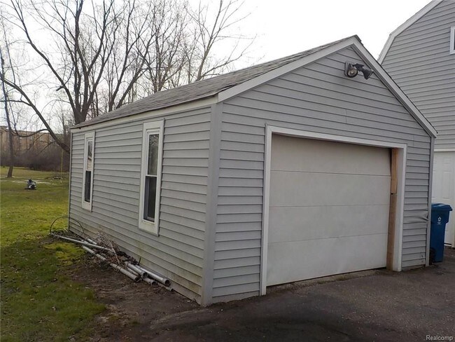 Building Photo - 6109 Wendt Dr