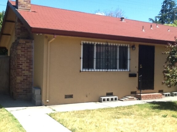 Foto del edificio - 741 Ponce de Leon Ave