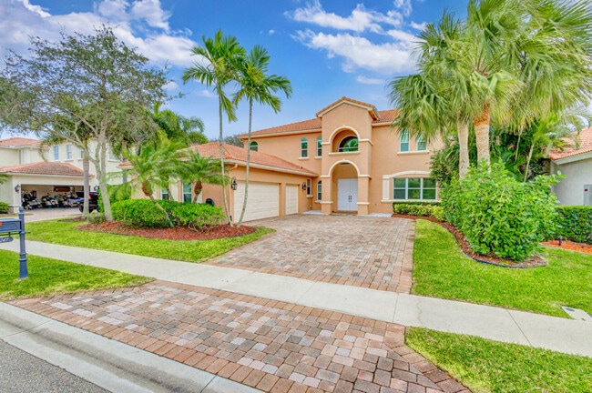 Building Photo - 247 Sedona Way