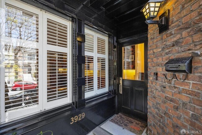 Foto del edificio - 3929 Clay St