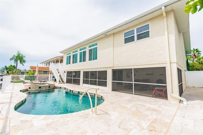 Foto del edificio - 3545 Seaway Dr