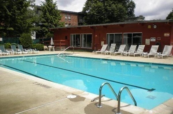 Foto principal - 5 Broadlawn Park