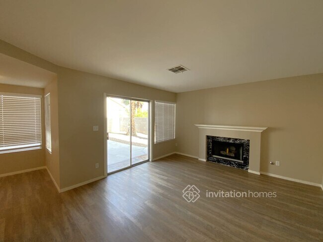 Foto del edificio - 5608 Redquail Cir