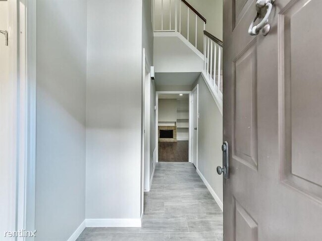 Foto del edificio - 7447 Cambridge St
