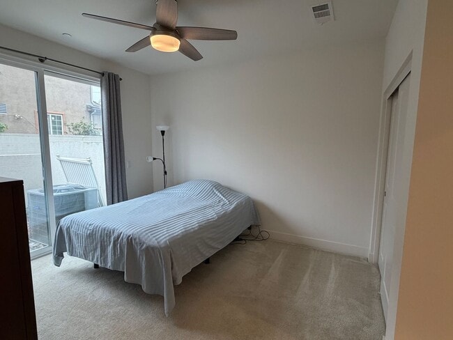 Photo - Smart, Modern 4-Bedroom Townhome Near Disneyland & Major Freeways