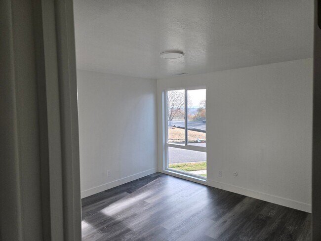 Foto del edificio - 960 9th St