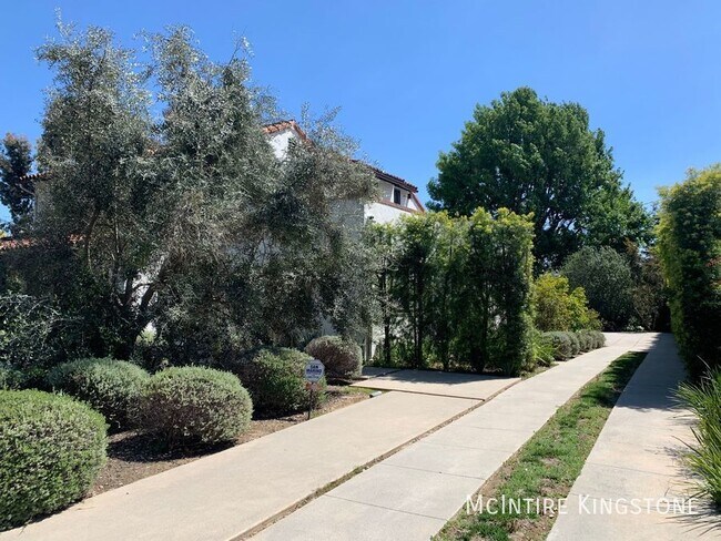 Building Photo - Settle into Your Forever Home in this House!