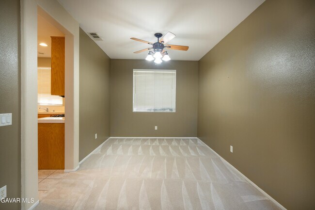Building Photo - 40270 Vista Pelona Dr
