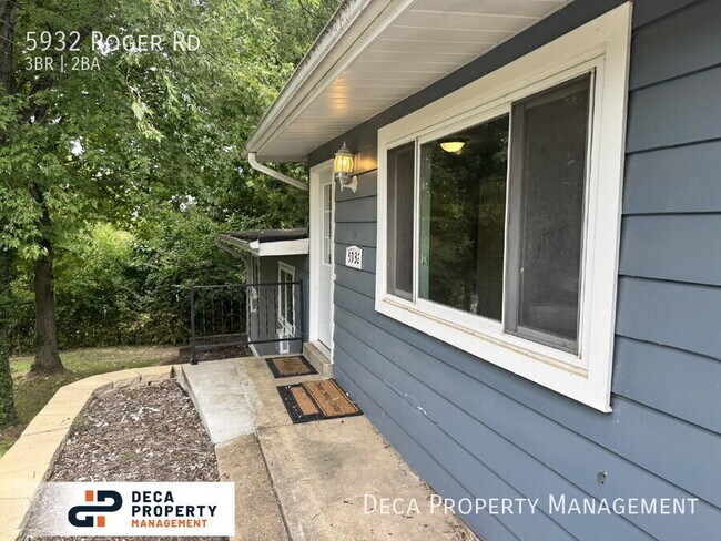 Foto del edificio - 5932 Roger Rd