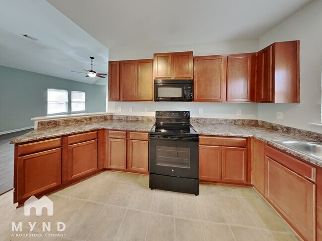Foto del edificio - 4627 Rosser Loop Dr