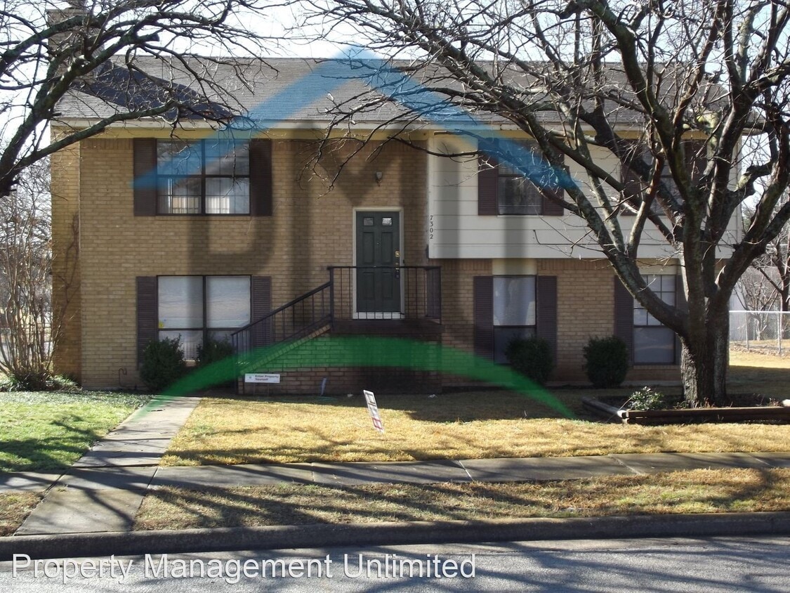 Primary Photo - 3 br, 2.5 bath House - 7302 Bayberry Ln