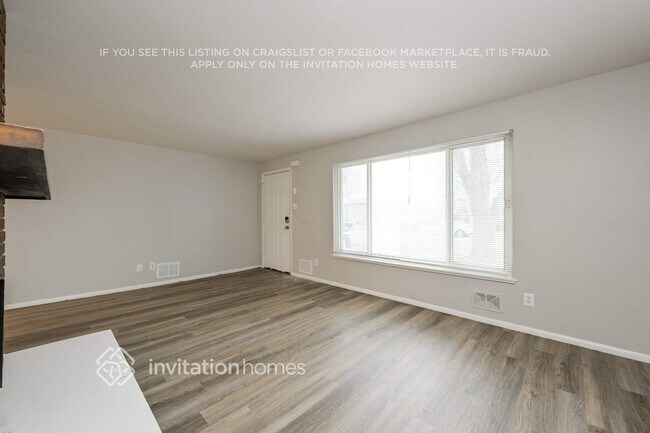 Foto del edificio - 3145 Worchester St