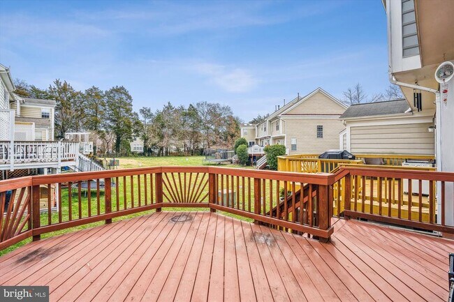 Building Photo - 25404 Upper Clubhouse Dr