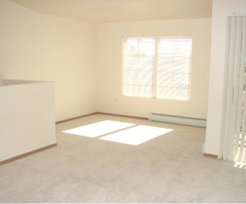 Living Room - Foxwood Crossing