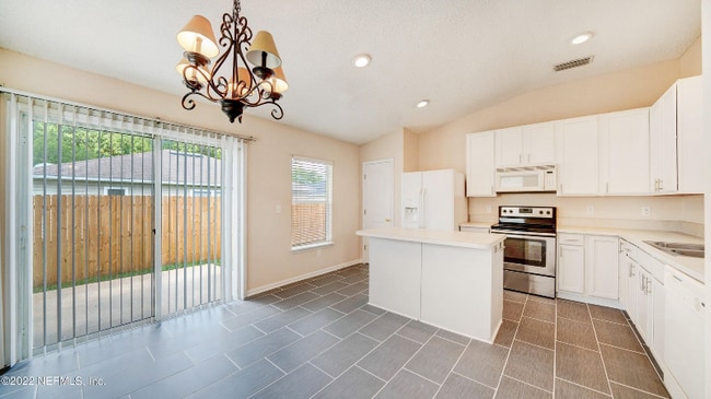 Building Photo - 346 Van Gogh Cir
