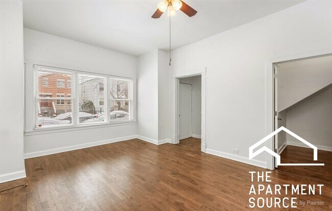 Foto del edificio - 2522 W Cortland St