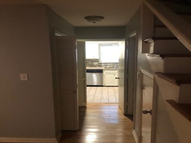 Building Photo - 520 Woodland Hills Pl