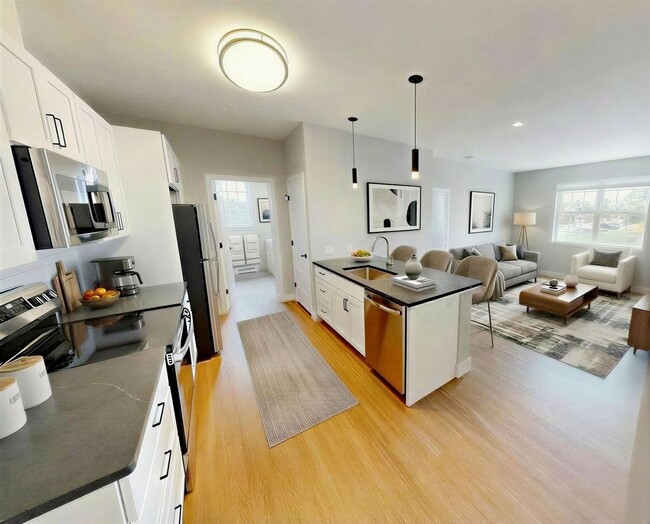 Interior Photo - Founders Square — New Luxury Apartments in a Walkable Downtown