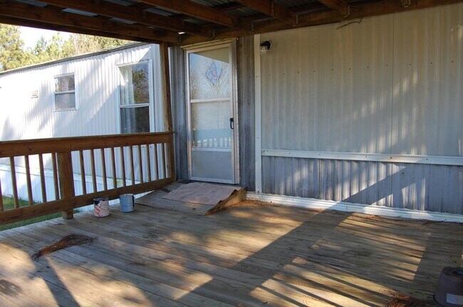 Foto del edificio - 1066 Natures Cove Rd