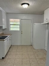Building Photo - 2109 Steiner St