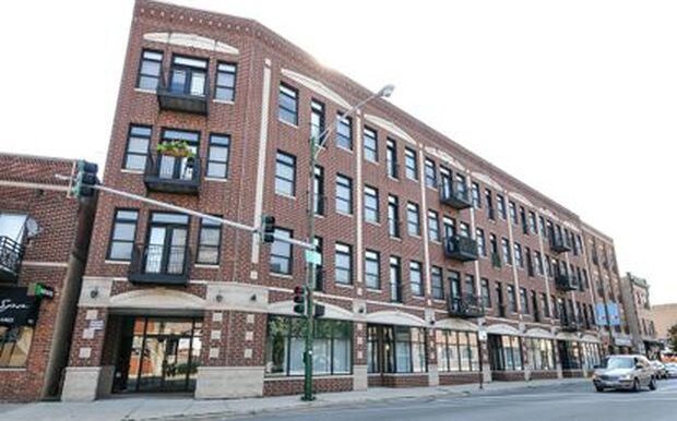 Foto del edificio - 3755 N Racine Ave