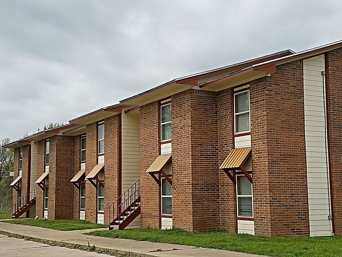 Primary Photo - Kosse Apartments