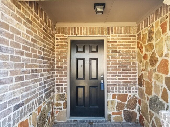 Building Photo - 1720 Shoebill Dr