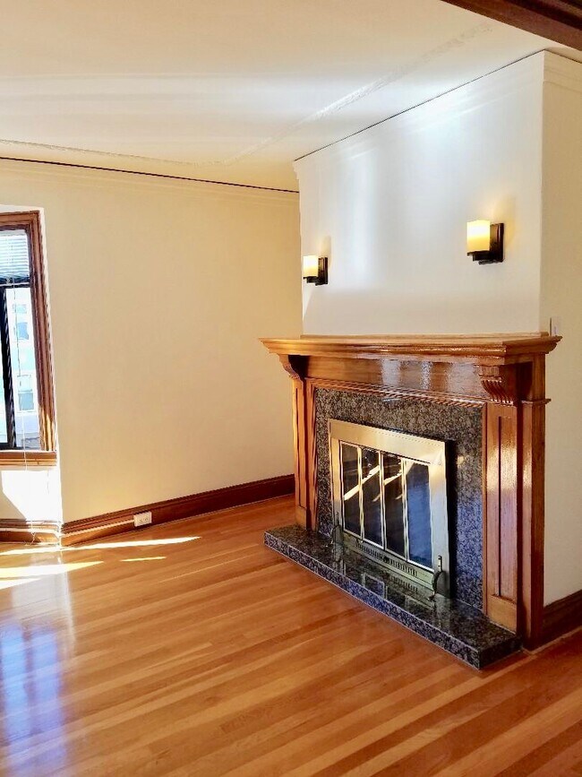 Foto del edificio - 3424 Scott St