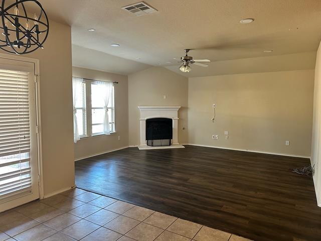 Foto del edificio - 5040 Diamond Peak Ct