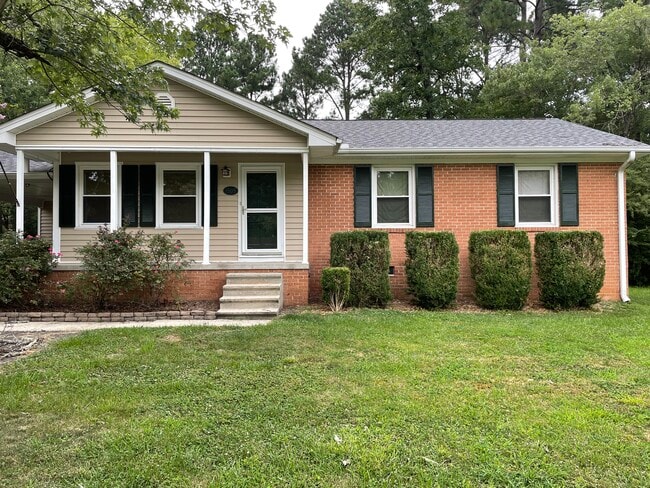 Building Photo - 1505 Sedwick Road