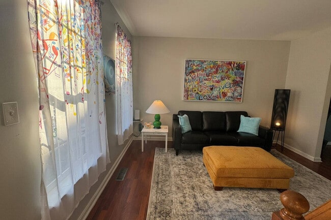 Building Photo - 9414 Grant Ave