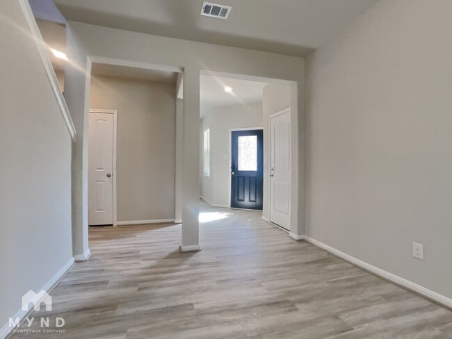 Building Photo - 23114 Birmingham Grv Ln