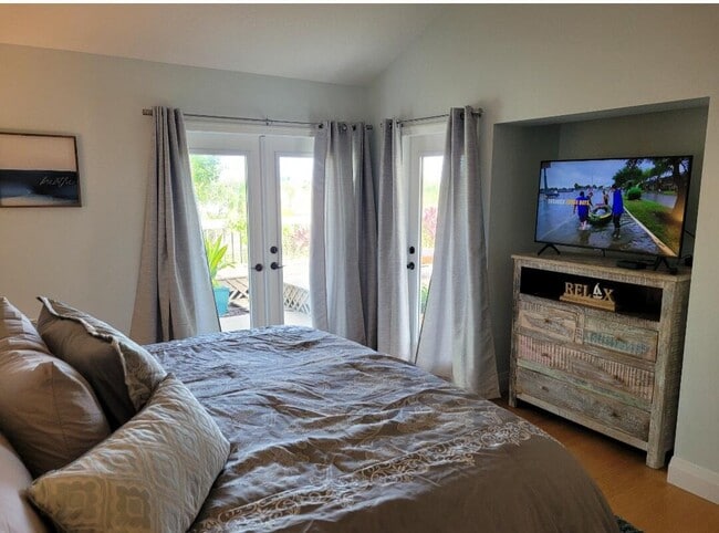 Building Photo - 197 Ridge Rd