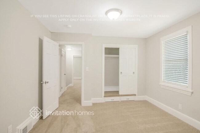 Foto del edificio - 245 Mattox St