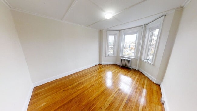 Building Photo - 1109 Boylston St