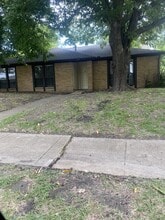 Building Photo - 1137 Pyramid Dr