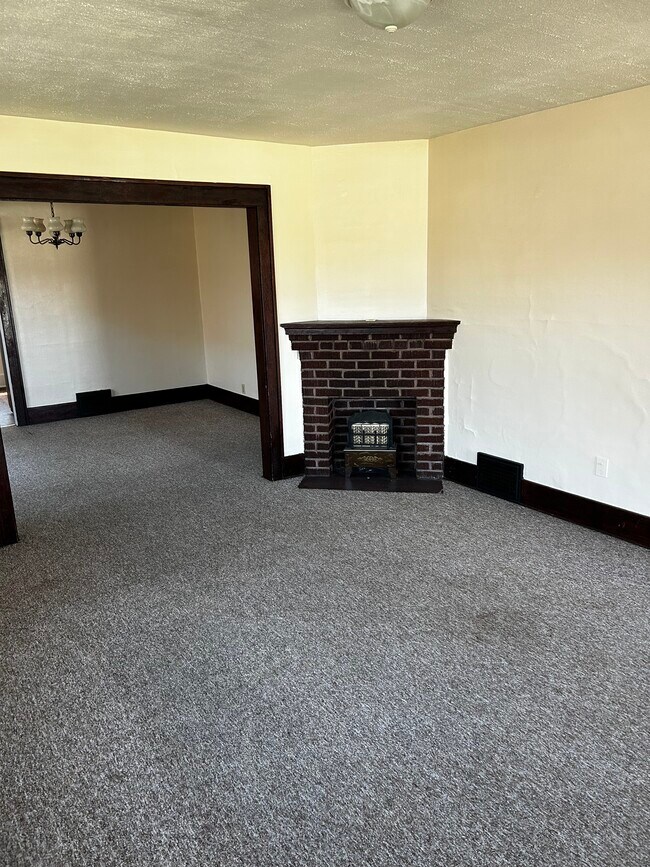 Foto del edificio - 1033 E 28th St