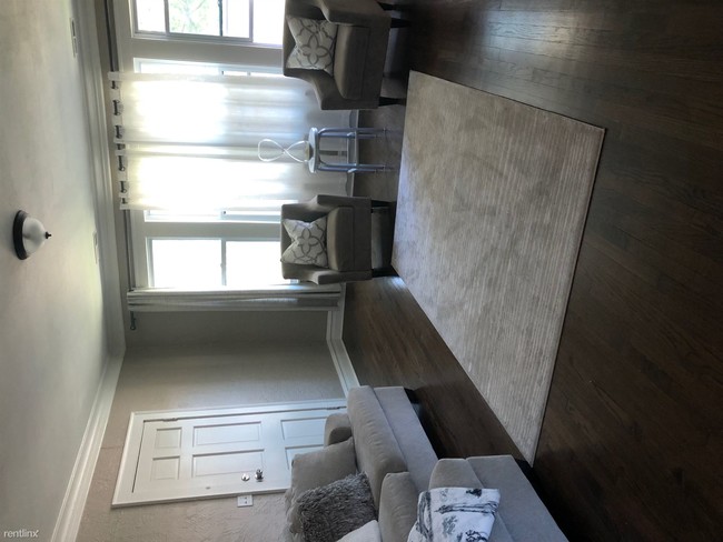 Building Photo - 2 br, 1 bath House - 453 N Ash St Apt 1
