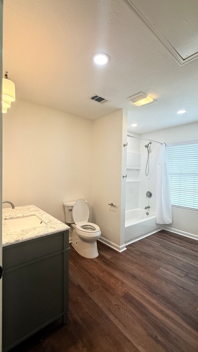Foto del edificio - 511 N 3rd St