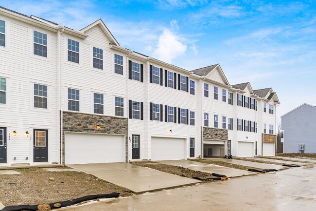 Foto del edificio - 144 Dusky Willow Dr