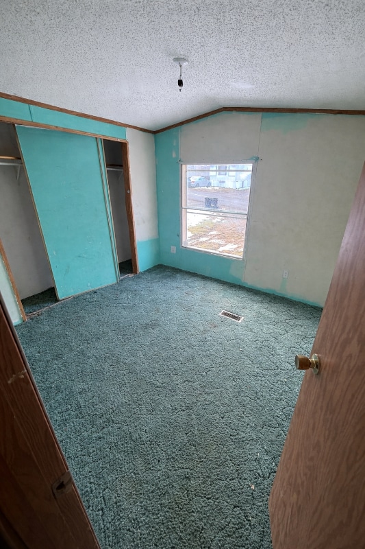 Building Photo - 11 Jacob Ln