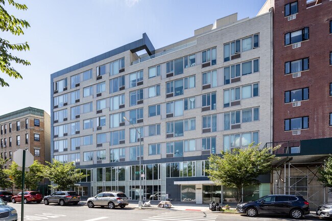 Foto del edificio - The Highbridge Condominium