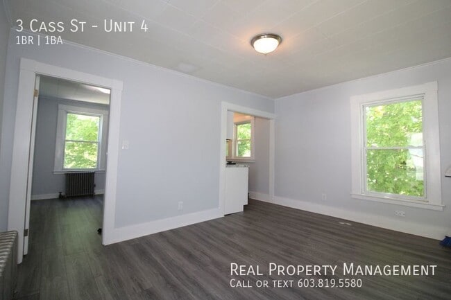 Building Photo - Bright 1 Bedroom Unit in Exeter, NH with H...
