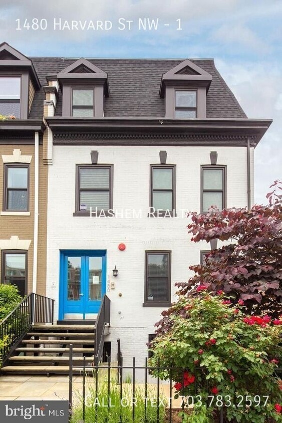 Primary Photo - 1480 Harvard St NW