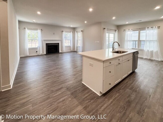 Building Photo - 1439 Augustus Beamon Dr