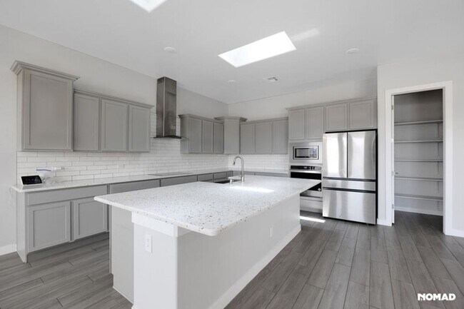 Foto del edificio - Spacious 4BR House in Las Cruces