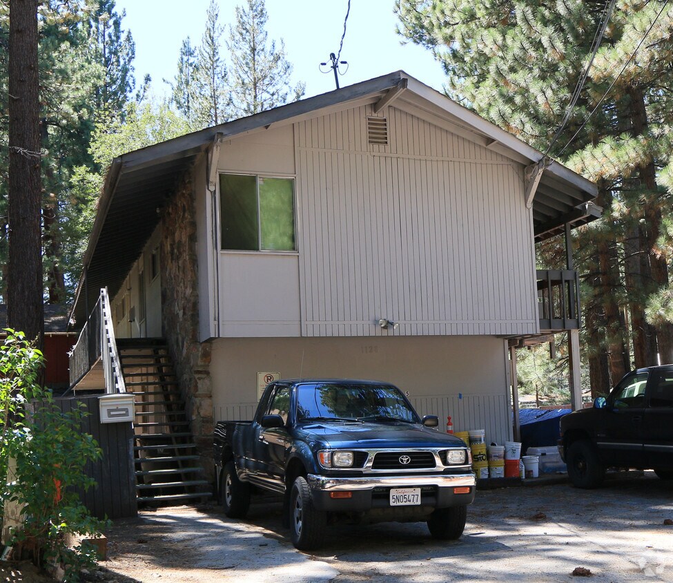 Primary Photo - 1128 Stockton Ave