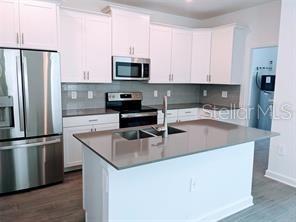 Building Photo - 11716 Language Wy