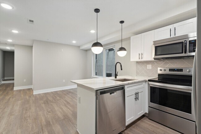 Building Photo - 1511 N 17th St