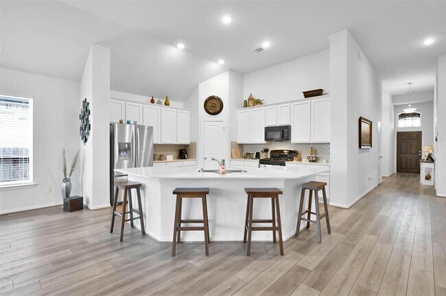 Building Photo - 21219 Grey Bloom Ave